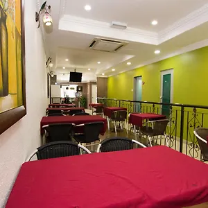 Oyo 103 V'la Garden 酒店 吉隆坡