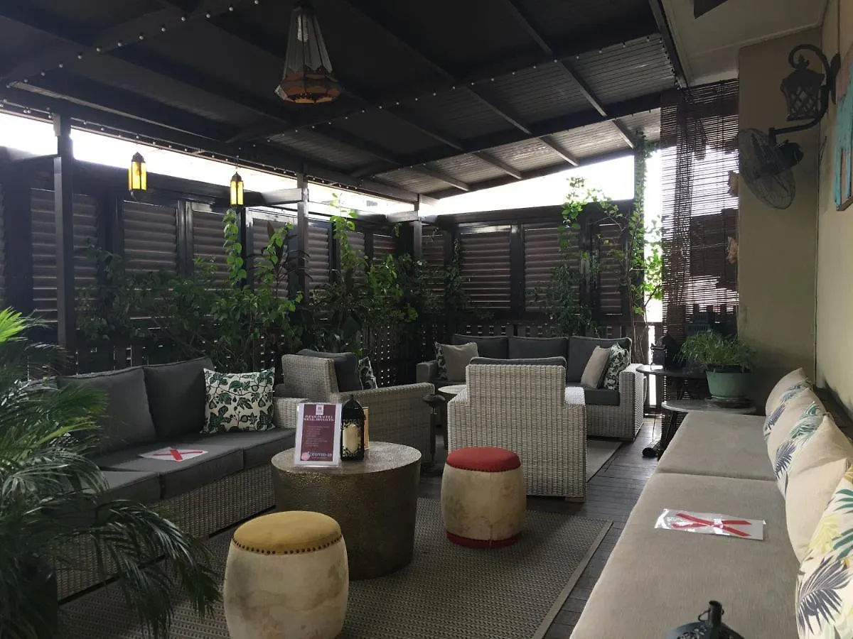 Campbell House Hotel George Town
