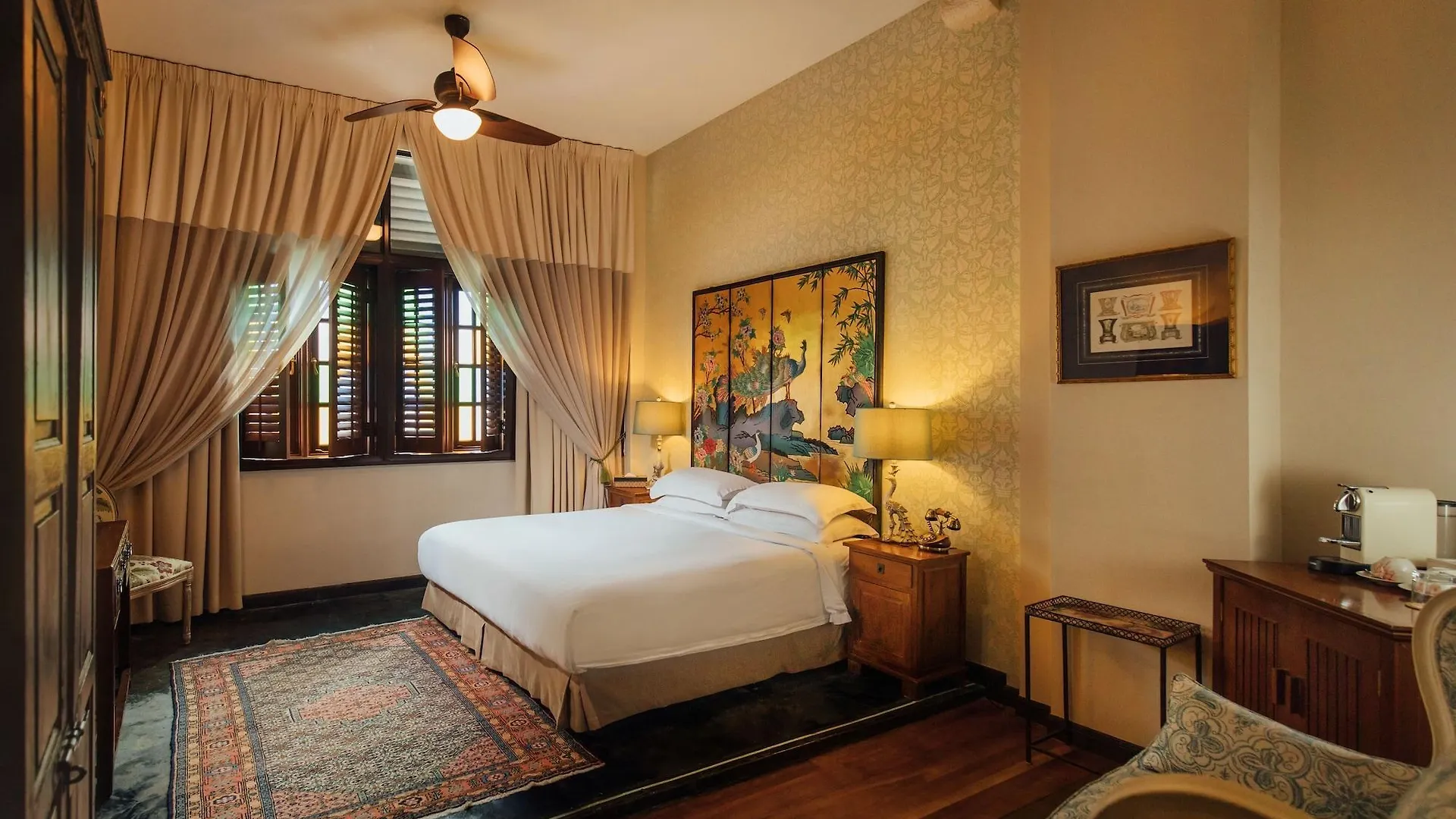Campbell House Hotel George Town 4*,