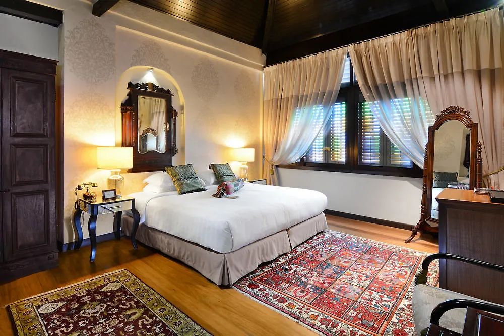 Campbell House Hotel George Town